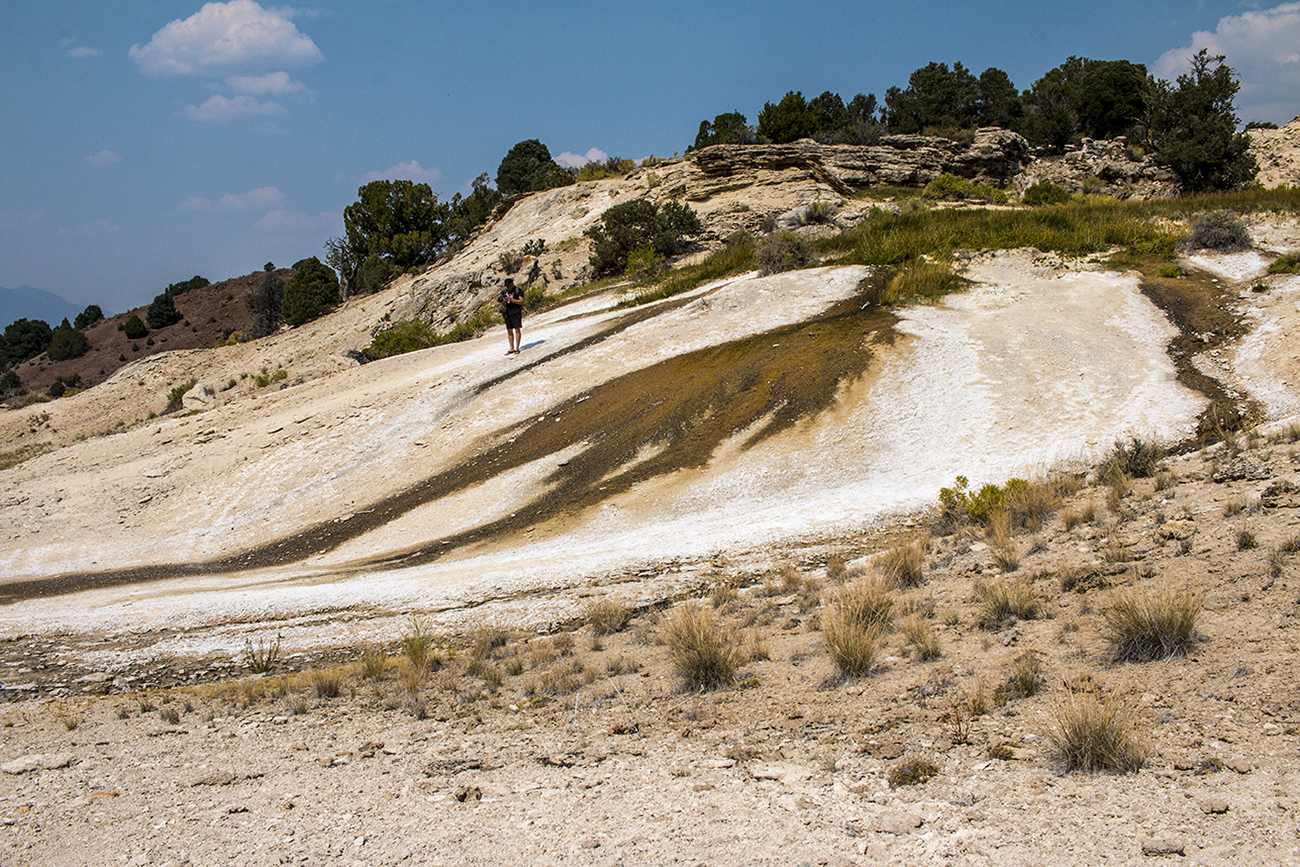 arielkatowice-californie-travertine-hot-spring