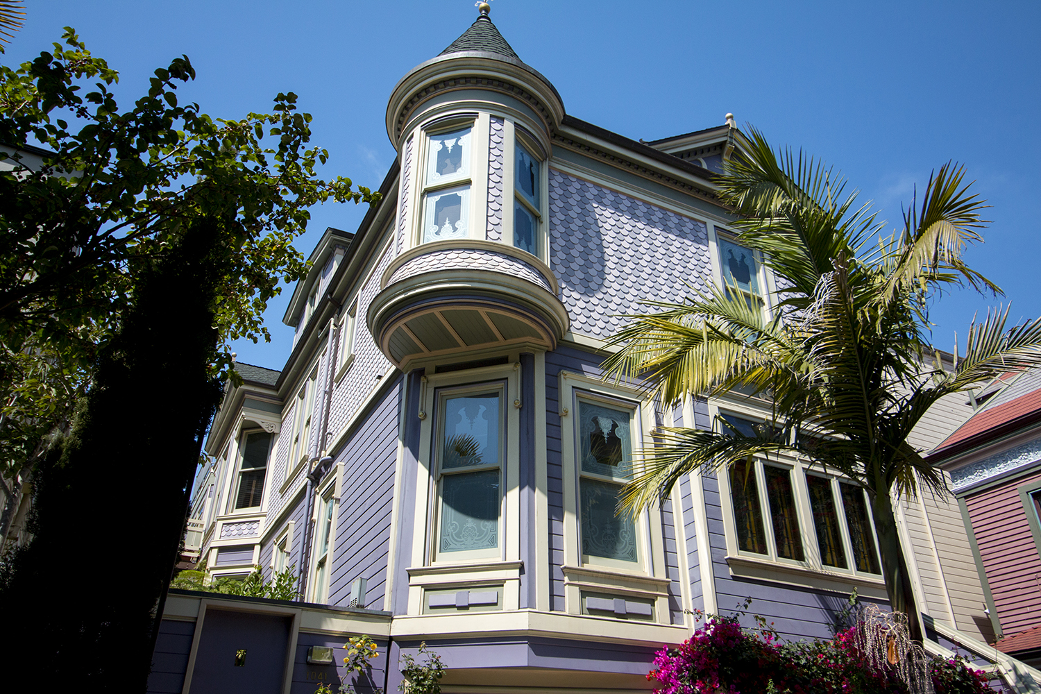 arielkatowice-san-francisco-victorian-house