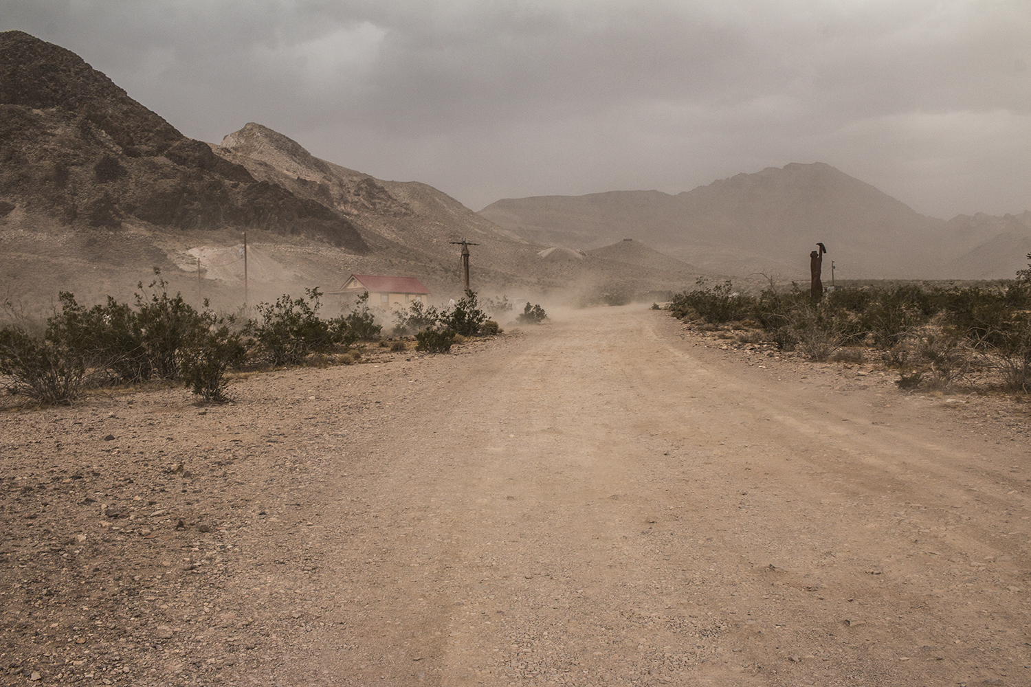 arielkatowice-rhyolite-death-valley