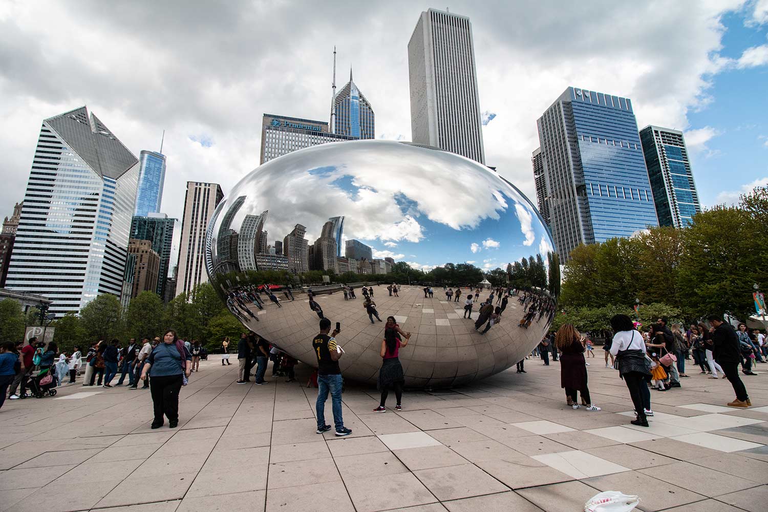 arielkatowice-chicago-the-bean