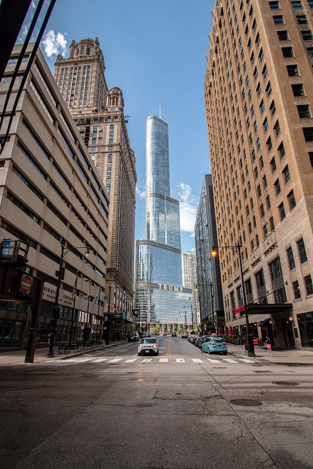 arielkatowice-chicago-trump-tower